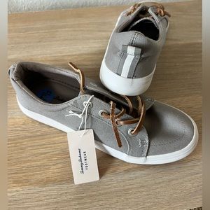 NWT Tommy Bahama boat shoes